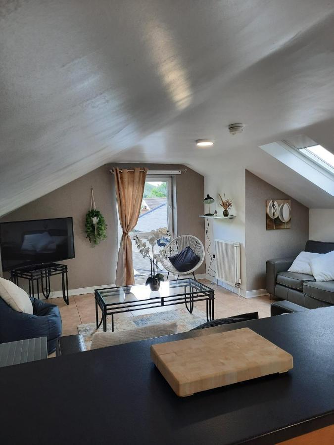 Forest View Impeccable Two Bedroom House 罗斯特雷弗 外观 照片